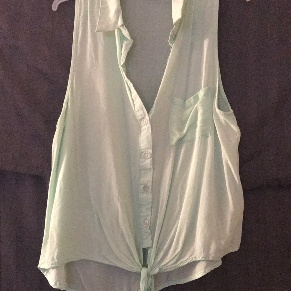 Tie up sheer sleeveless shirt